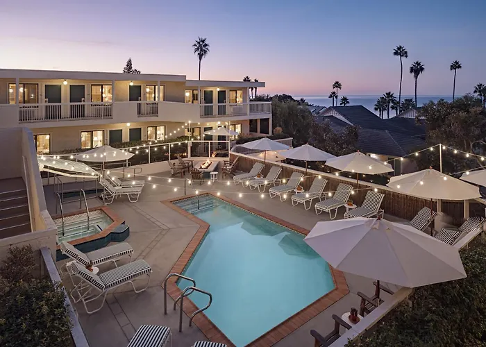 Lodge: Laguna Beach House