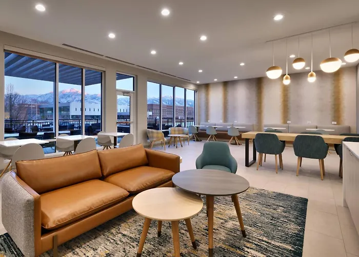 Hotels with a view Towneplace Suites Salt Lake City Murray