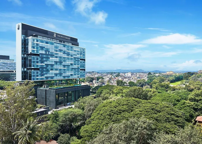 Ritz-Carlton, Pune