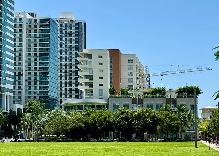 Midtown Luxury