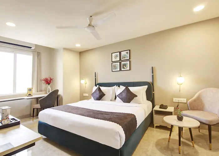 Hotels with a view Saltstayz Select - Golf Course Road & Sector 27
