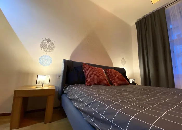 Hotel: Golem