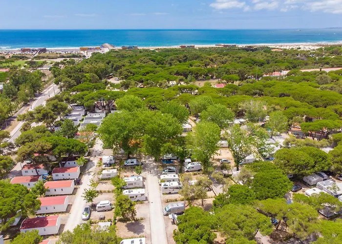 Parque De Campismo Orbitur Costa De Caparica