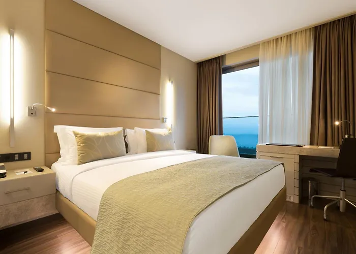 Hotels with tennis Ac Istanbul Macka