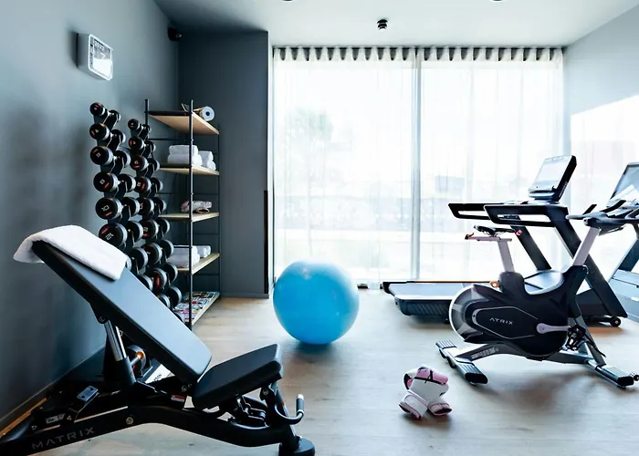 Сity center hotels Moxy Plymouth