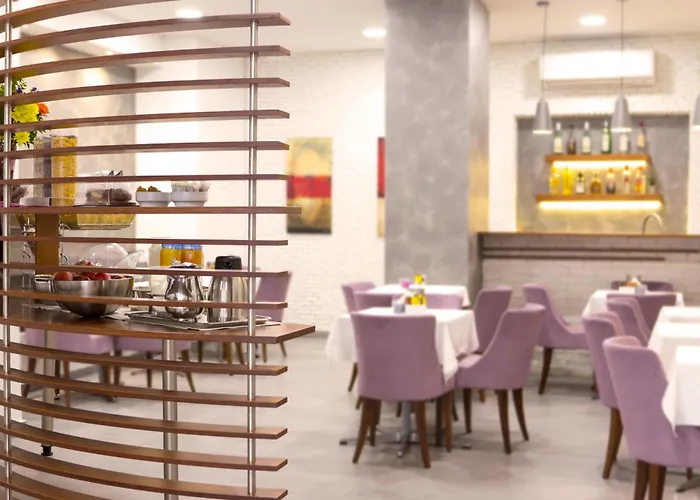 Beach hotel: Pan Hotel