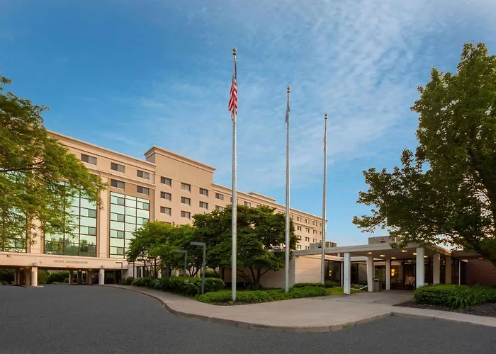Randolph Hotel Liverpool Syracuse Airport West, Trademark