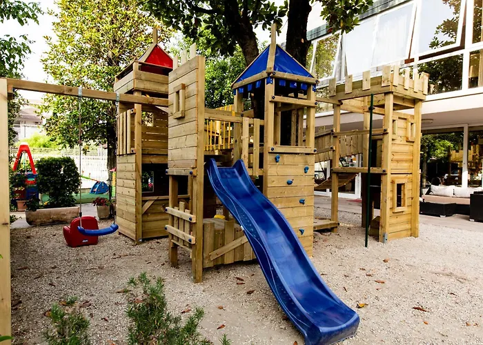 Sympathy Family Hotel