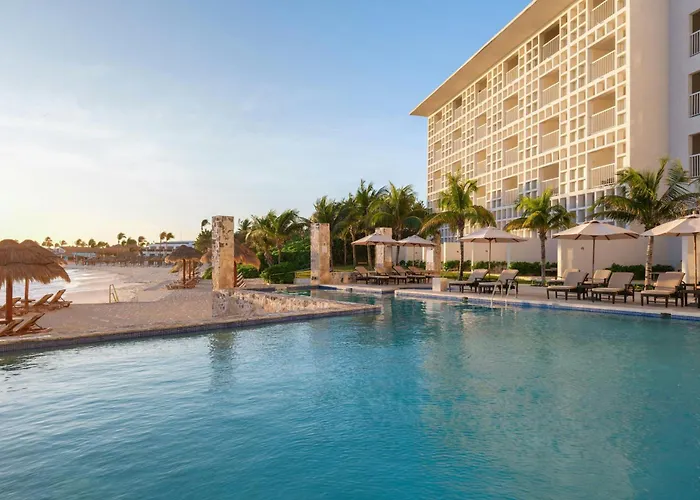 Hotels Close to Airport Westin Cancun Resort Villas & Spa