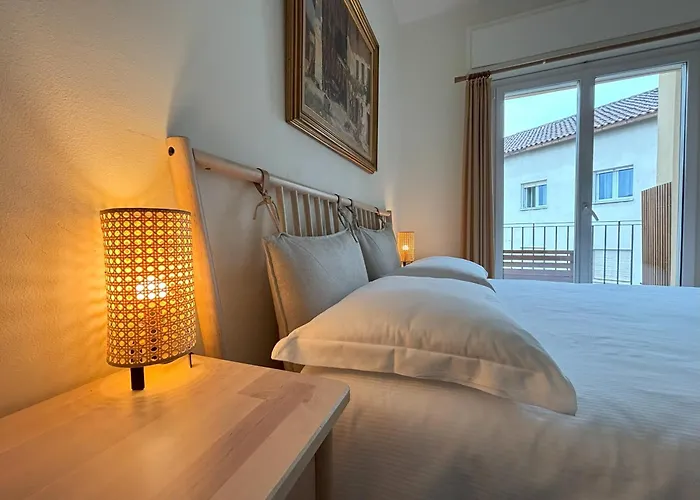 Mia Rooms