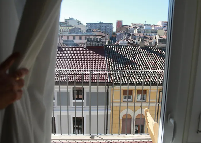 Mia Rooms