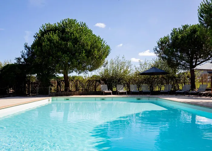 Eco-Domaine La Fontaine - Residence-Spa - 300 M Plage De La Fontaine Aux Bretons