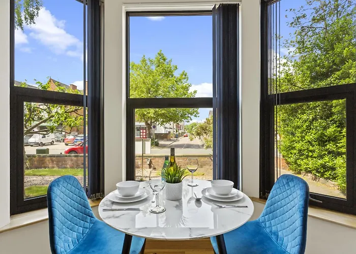 Vacation rental: West One Studios