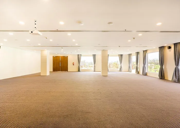 Spa Hotels Resorts Club Mahindra Patkote