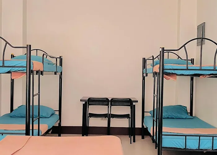 Rnj Hotel