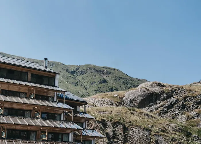 Luxe hotel: The Crystal Vaya Unique