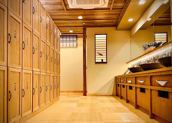 Spablic Inn - Capsule Hatago Akasaka