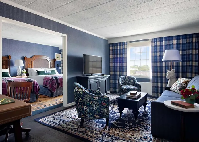 Family Hotel: Graduate By Hilton State College