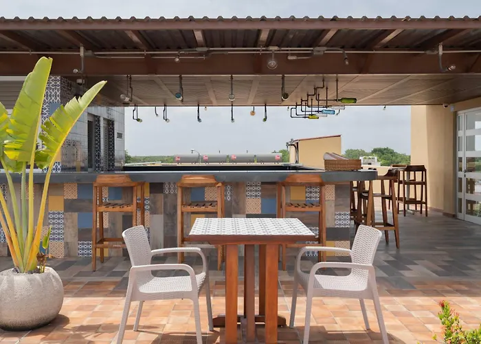 Central hotel: Biwa Tulum