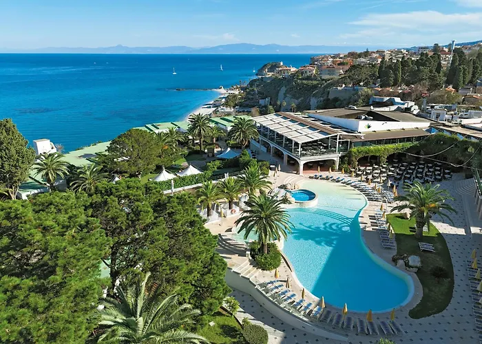 Pet Friendly hotel: Aldiana Club Rocca Nettuno Calabria