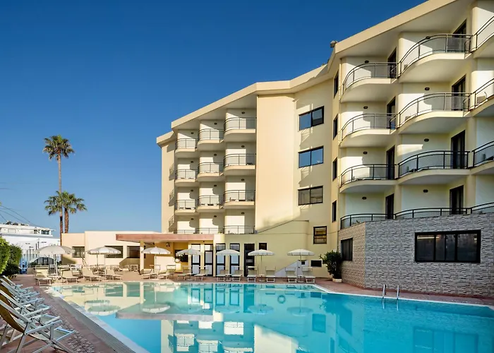 Luxushotel: Rina Hotel