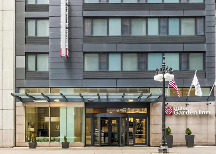 Hilton Garden Inn Downtown Riverwalk