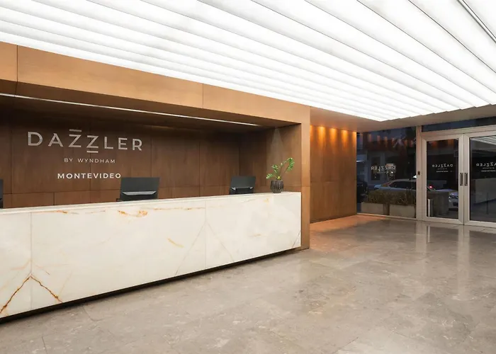 Dazzler By Wyndham Montevideo