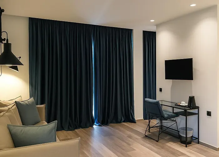 4 star hotel: Athens Coast Hotel