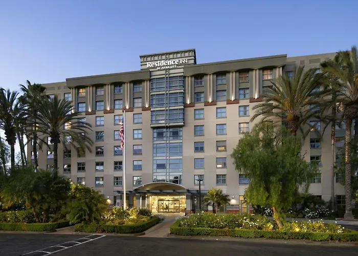 Hotel with Tennis: Residence Inn Irvine John Wayne Airport Orange County