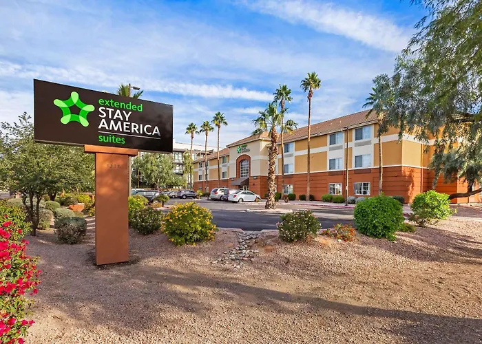 Hotels with pool Extended Stay America Suites - Phoenix - Biltmore