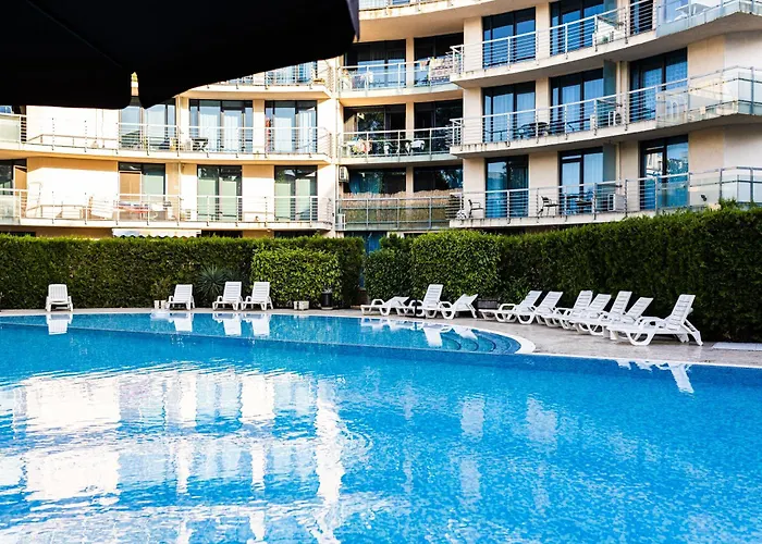 3 star hotel: Riviera Blue Hotel