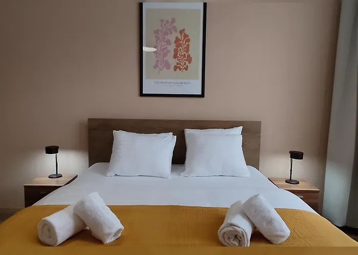 Ferienvermietung: Corvin Center Suites