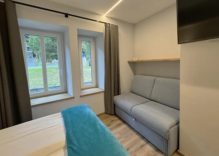 Hotel con tennis: Glacier Rock Guesthouse Ex Pension Dangl