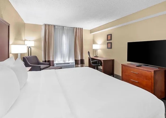Kid friendly hotel Comfort University Area