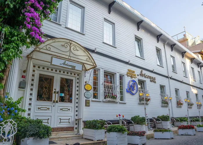 Beach hotel: Avicenna Hotel Sultanahmet