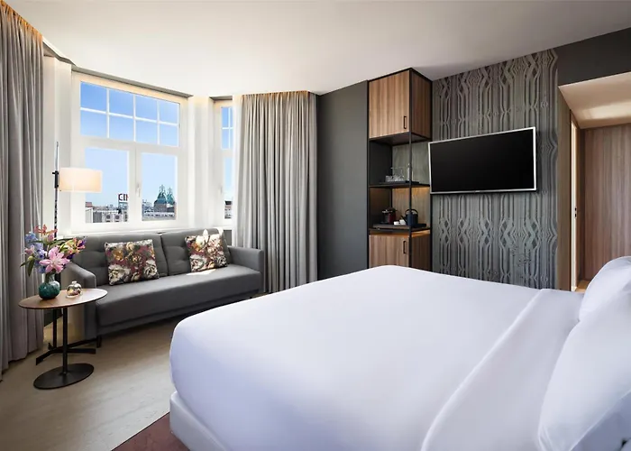 Dog friendly hotels Nh Collection Amsterdam Flower Market
