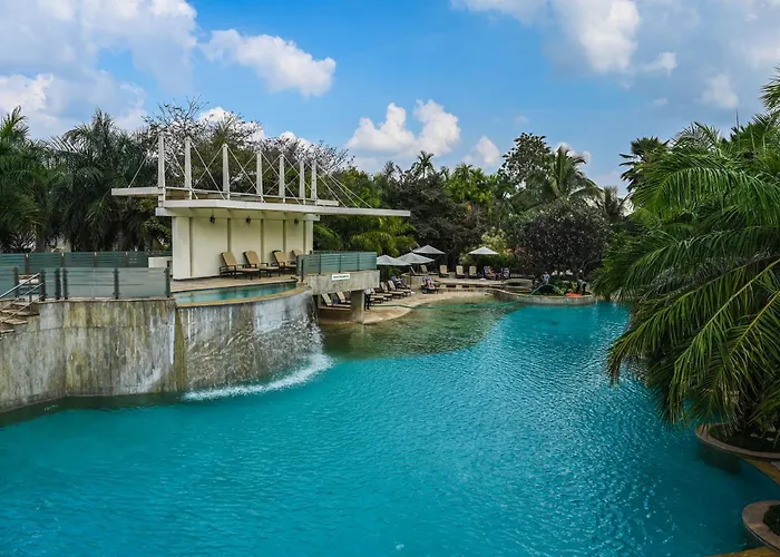 Palm Meadows Resort