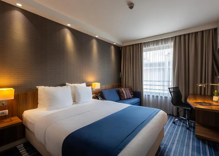 Pets Allowed Hotel Nobel Palace