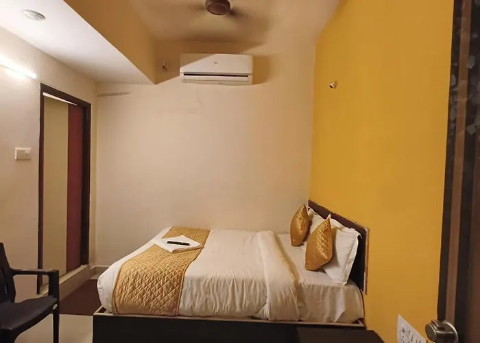 Hotel R Inn