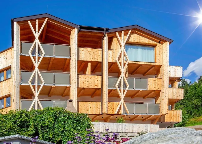 4-Sterne-Hotel: Haus Piz Lad