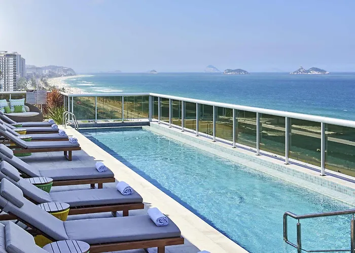 Pet Friendly hotel: Regency Barra Hotel