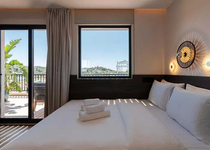 Resort: Parea Athens