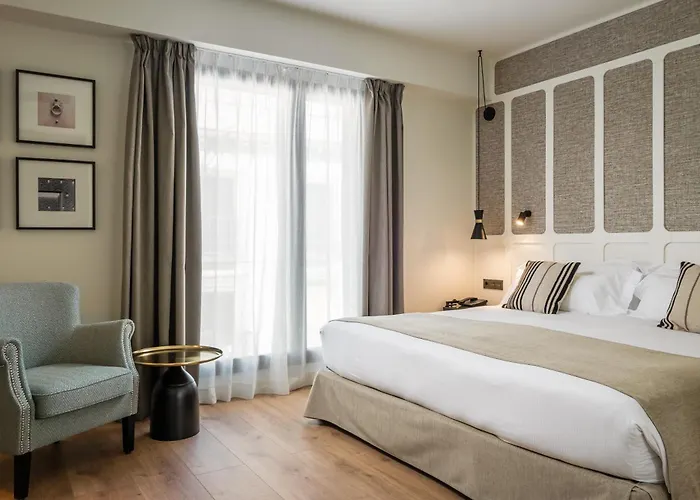 Hotel de praia: Hotel Barcelona Catedral 4 Sup