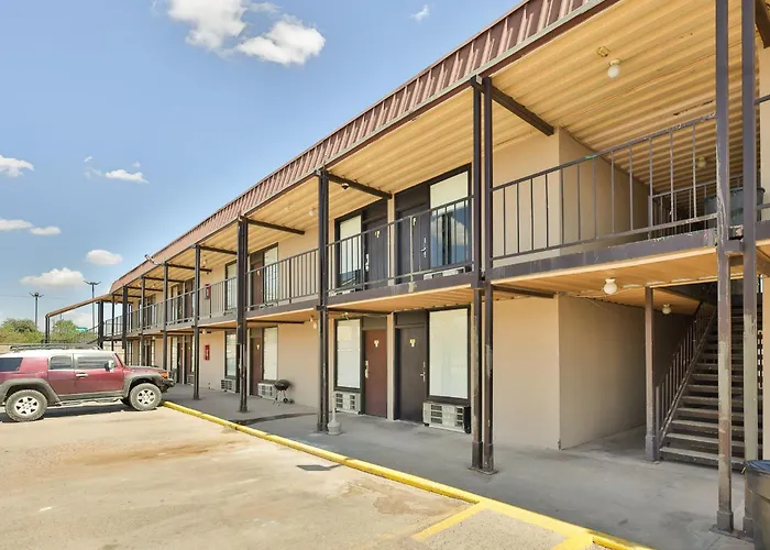 Motel: West Texas Inn & Suites With Kitchenette