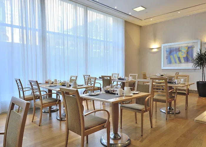  Hilton Milan
