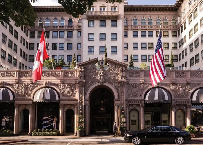 Hotel near College: Beverly Wilshire, Beverly Hills, A Four Seasons Hotel