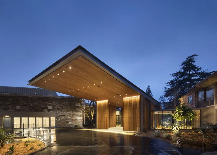 Flamingo Resort & Spa Santa Rosa Sonoma, Tapestry By Hilton