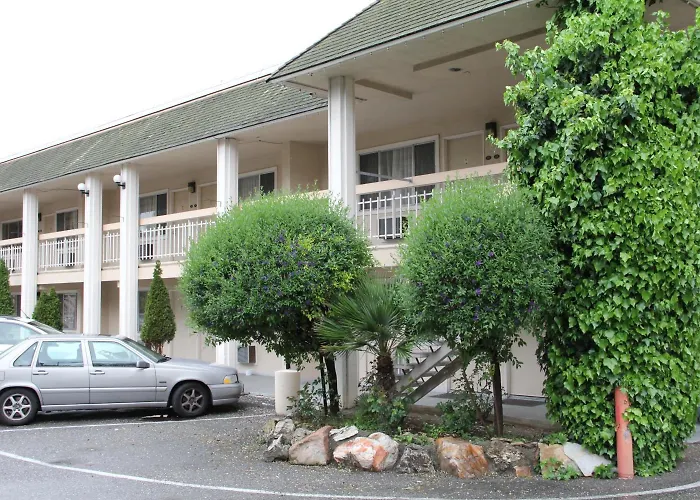 Caravelle Inn Extended Stay