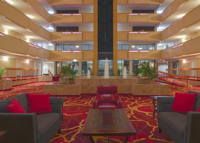 Mcm Elegante & Suites Lubbock