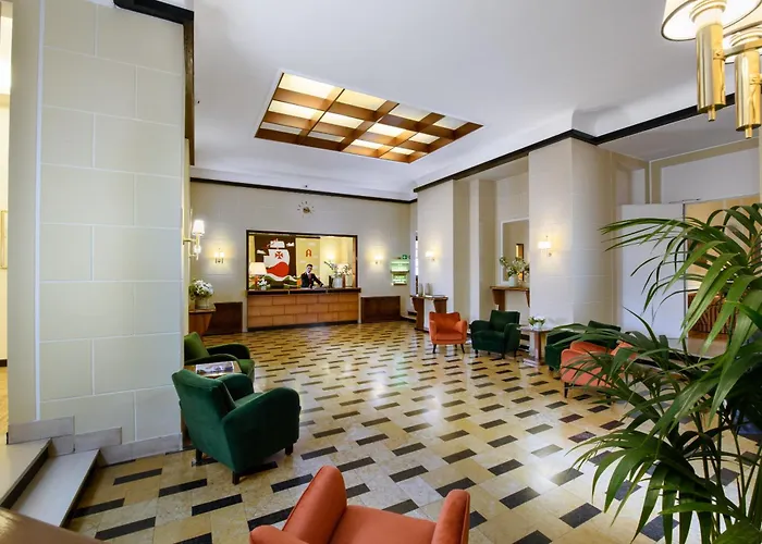 Resort: Bettoja Hotel Atlantico